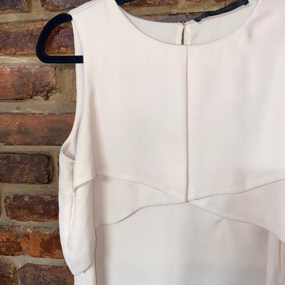 Zara Beige Sleeveless Tiered Chiffon Tank Top Blouse Women's Size Medium - Picture 3 of 9